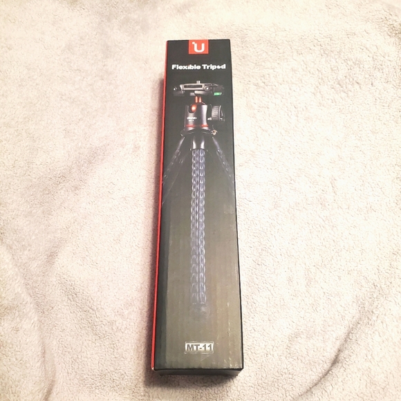 BNIB Ulanzi Flexible Tripod MT-11 - Picture 7 of 9